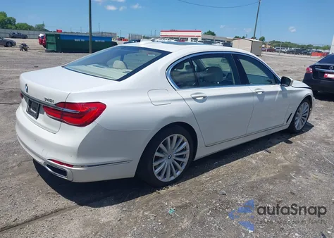 2018 BMW 740I z USA, uszkodzony, nr VIN WBA7E2C59JG742941